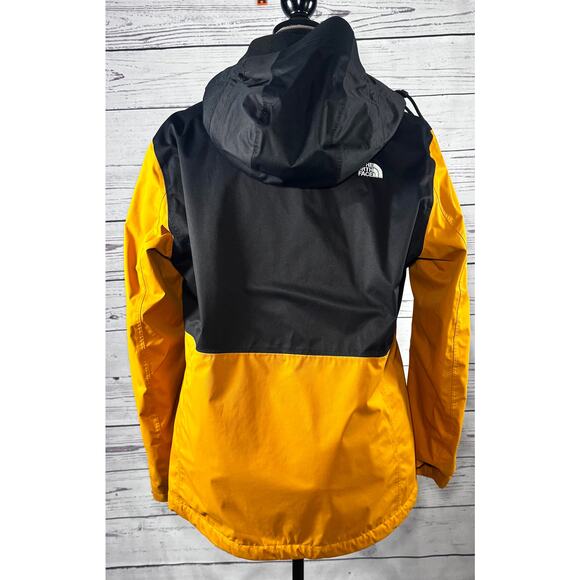 The North Face Women’s XXL DryVent 2-in-1 Jacket – Renewed - Picture 2 of 16
